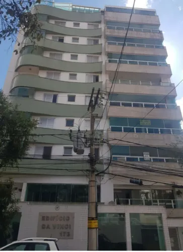 Alugo apartamento no Bairro Castelo