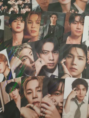 Kit de photocars e adesivos BTS k-pop fanmade com 20 intens + item extra e brinde