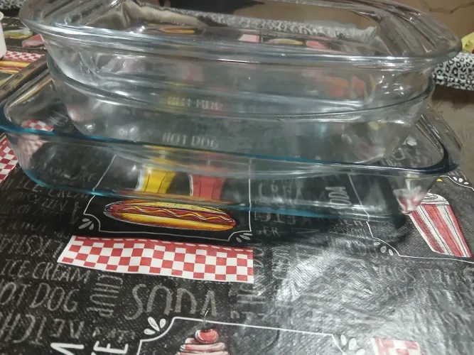 Vendo jogos de travessas de vidro duralex
