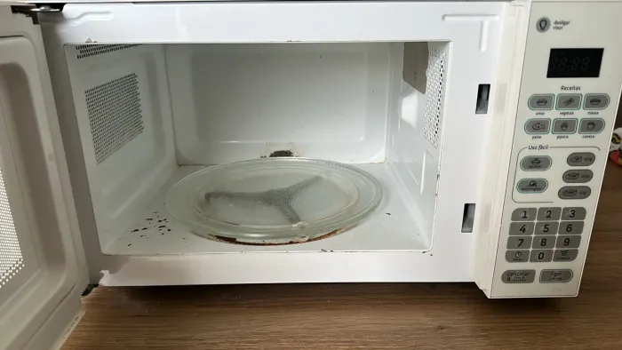 VENDO MOVEIS POR MOTIVO DE MUDANÇA
