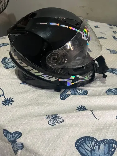 Capacete mesmo modelo do norisk vai com suporte pra gravar R$520