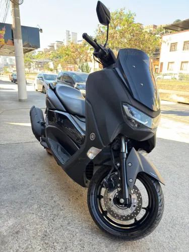 Nmax 2022 Preta