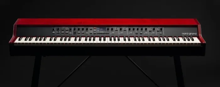 Nord Grand Piano - 88 teclas Kawai Hammer Action