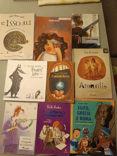 Livros de leitura em estado novo (vendo separado)