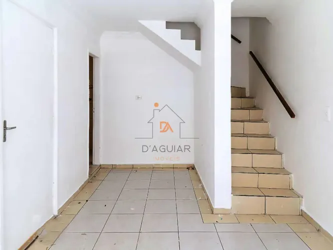 Casa de condomínio para alugar no Jardim Carlu com 90 m² e 2 dormitórios/quartos
