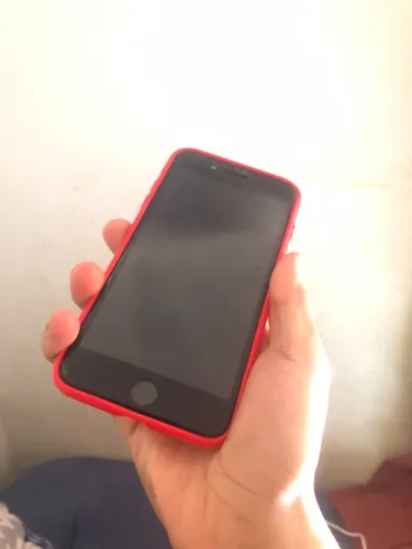 IPHONE 8 PLUS 64GB COM DEFEITO