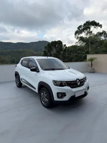Renault Kwid Intense 1.0 Flex 12V 5P Mec. 2022