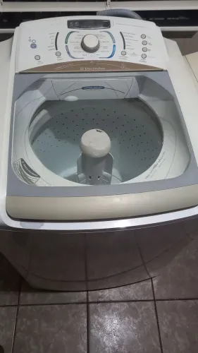 Máquina de Lavar Roupas