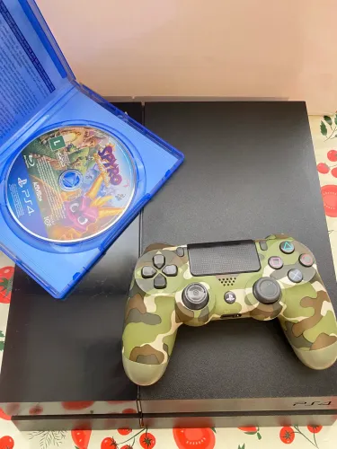 PS4 1 Terá + Controle original + Jogo original 