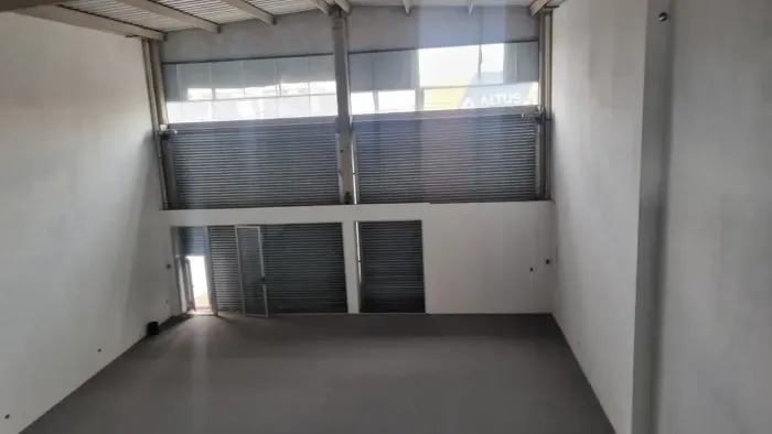 Imóvel para aluguel possui 336 metros quadrados em Jardim dos Estados - Sorocaba - SP