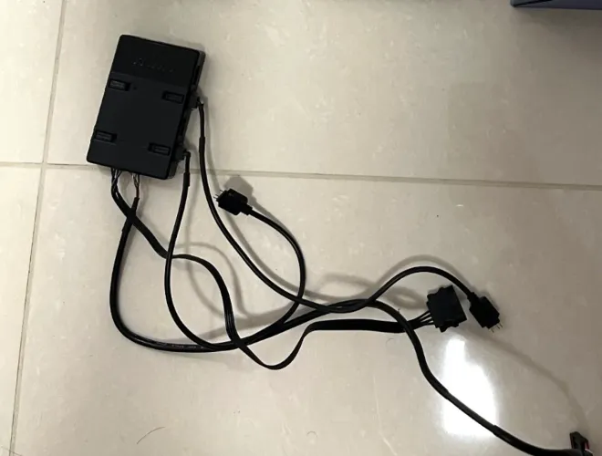 Controladora Lian li original