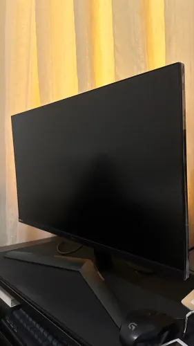 Monitor LG 27?