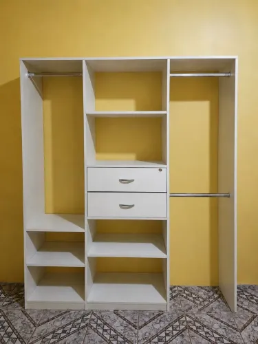 Closet/ Guarda-roupa 