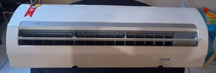 Evaporadora de Ar condicionado Springer Midea 18000 BTUs convencional 