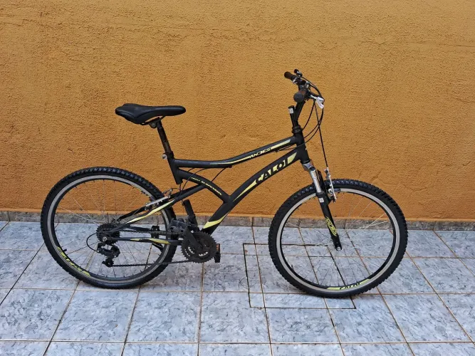 Bicicleta Caloi Andes 21 marchas aro 26