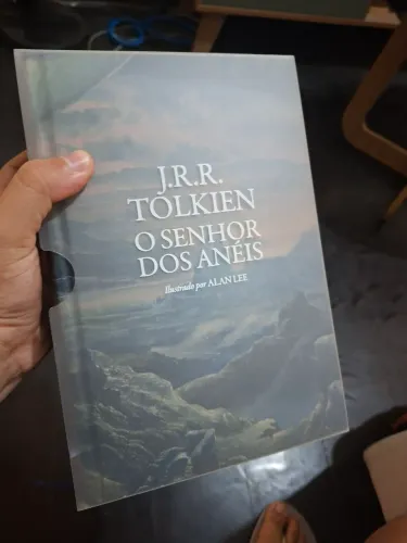 Livro O Senhor dos Anéis Ilustrado por Allan Lee