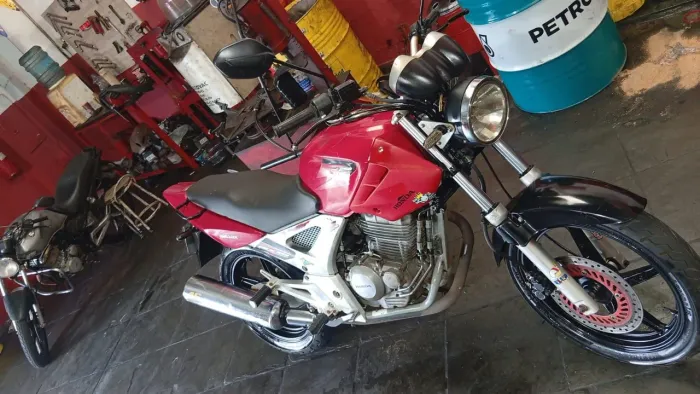 Honda CBX 250 Twister