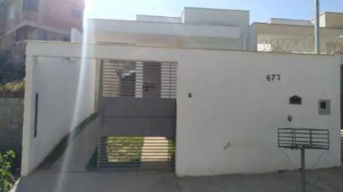CASA RESIDENCIAL em SÃO JOAQUIM DE BICAS - MG, Residencial Casa Grande