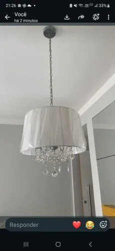 Lustre com pedras