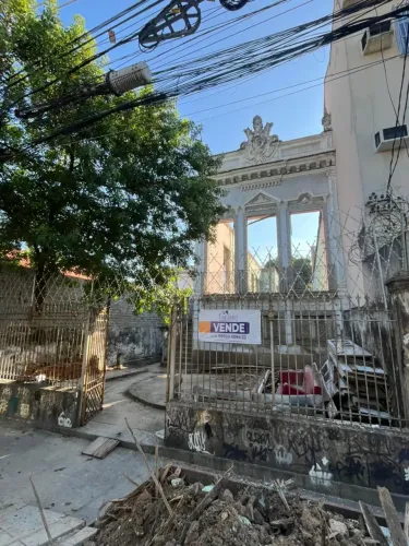 Terreno para venda tem 618 metros quadrados em São Cristóvão - Rio de Janeiro - RJ