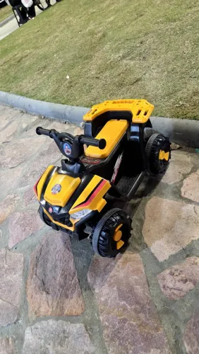 Moto elétrica patrulha canina