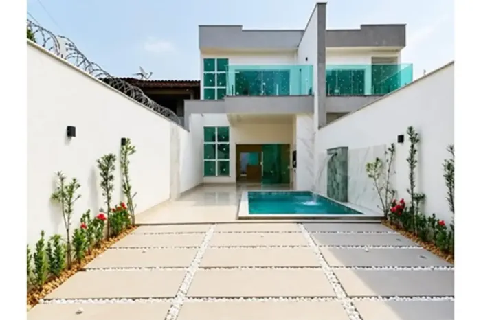 Duplex em Cambolo