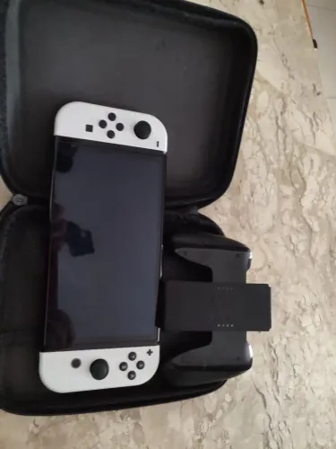 Nintendo Switch Oled + Micro SD 256GB 
