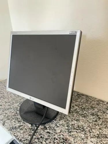 MONITOR