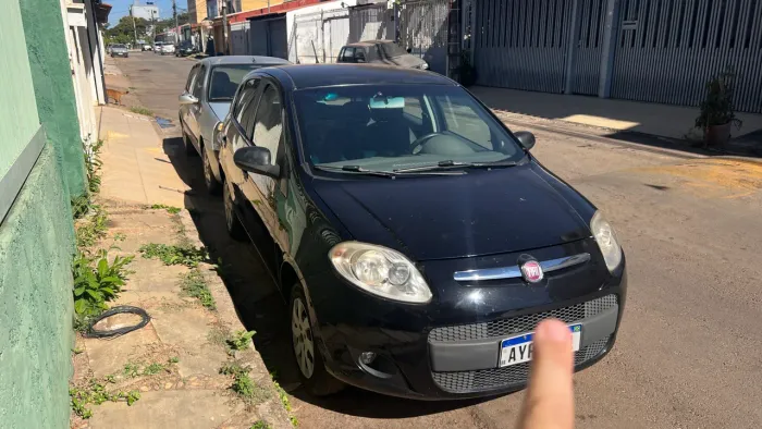 Fiat Palio Attractive 1.0 EVO Fire Flex 8V 5P 2014