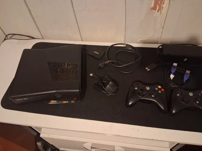 Xbox 360 slim