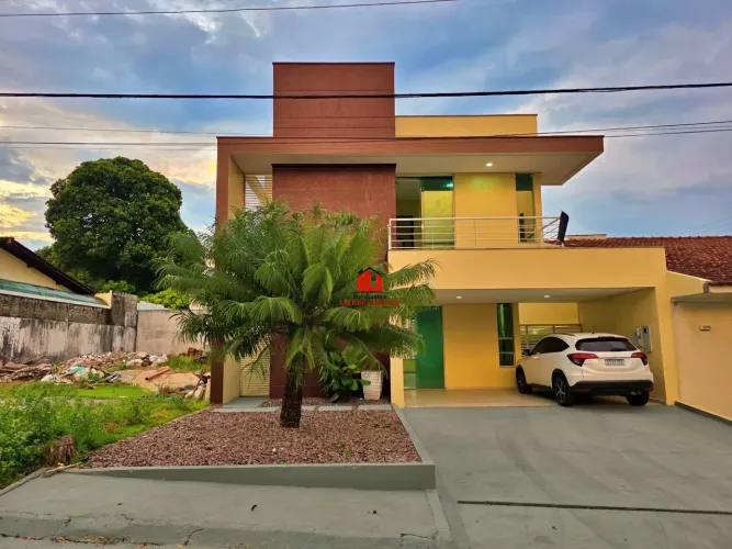 Casa na Forest HillF tem 226m² 2 suítes com varanda em Da Paz - Manaus - AM