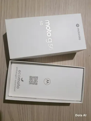 Celular Motorola NOVO COM NOTA FISCAL 256gb por R$900,00