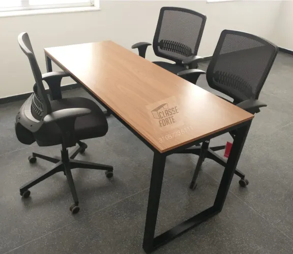 Mesa de Escritório Nova