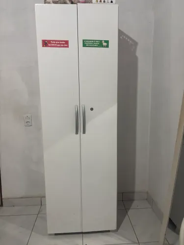 ARMÁRIO MULTIUSO