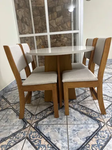 Mesa jantar