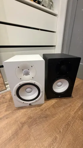 yamaha hs8
