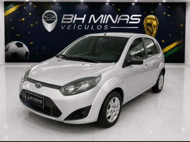 Ford Fiesta 1.0 Rocam SE Plus Hatch 8V Flex 4P Manual 2014
