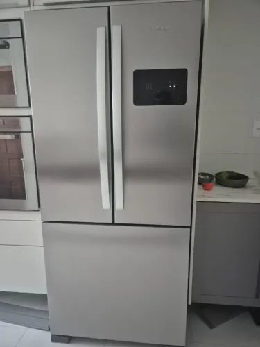 Geladeira 554 litros Bro85AK Inox