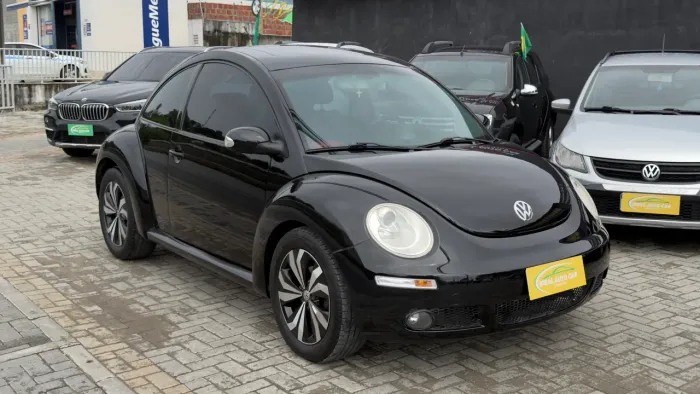 Volkswagen New Beetle 2.0 MI Mec./aut. 2010