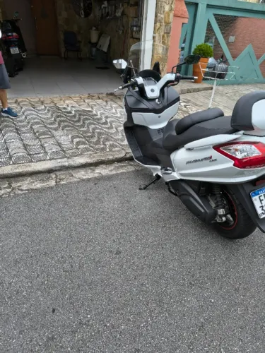Dafra 400i 2019 baixa km $23.500