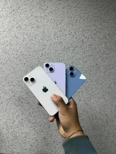 iPhone 14