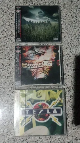 CDs JAPONESES RAROS ROCK, METAL , DEATH. BLACK, THRASH, HEAVY (LEIA A DESCRIÇÃO)