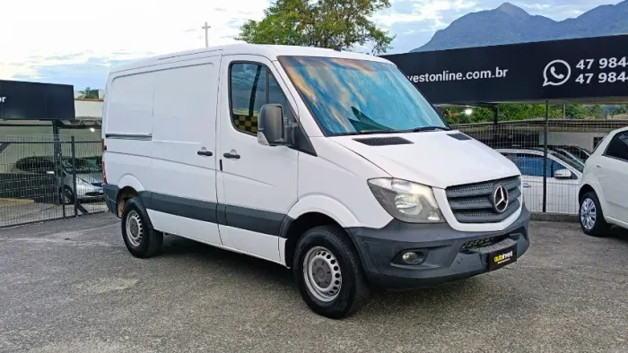 Mercedes-Benz Sprinter 415 Furgão Curto T.b. 2.2 Dies. 2019