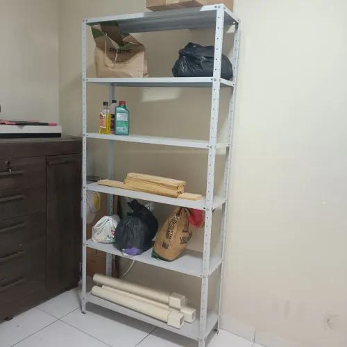 Prateleira de aço