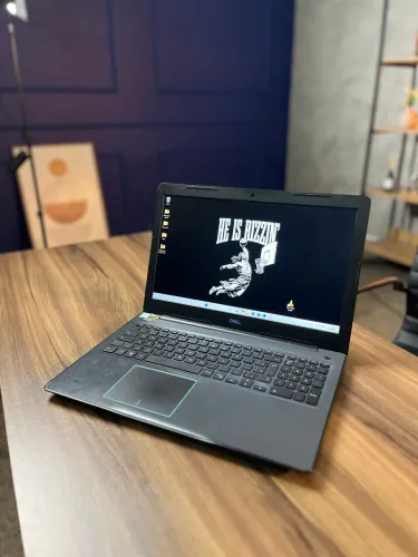 Notebook Dell G3 3579 - i7 8ª Geração, GTX 1050 Ti, 16GB RAM, SSD + HD