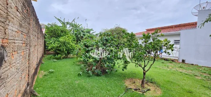 Terreno à venda, 360 m² por R$ 350.000 - Vitória Régia - Zona Leste de Londrina/PR