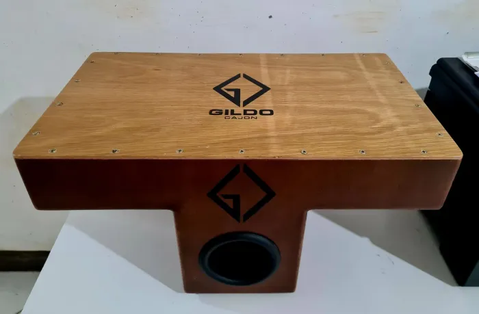 CAJON DE COLO GILDO CAJON 