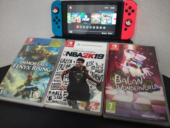 Nintendo Switch V2 Bloqueado+ 3 Jogos + 9 Jogos mídia digital+ 3 meses de garantia 