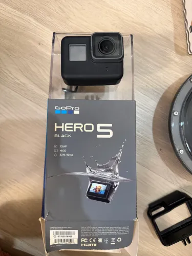 GoPro Hero 5 Black em ótimo estado