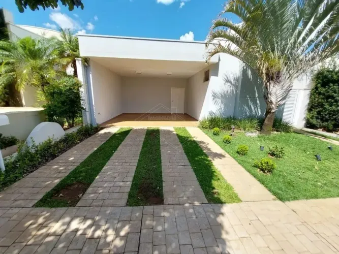 Locação de Casas / Condomínio na cidade de Araraquara
